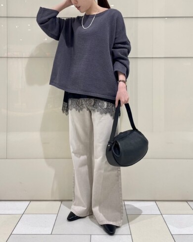 程よい透け感で春らしさのあるニットプルオーバー✨️